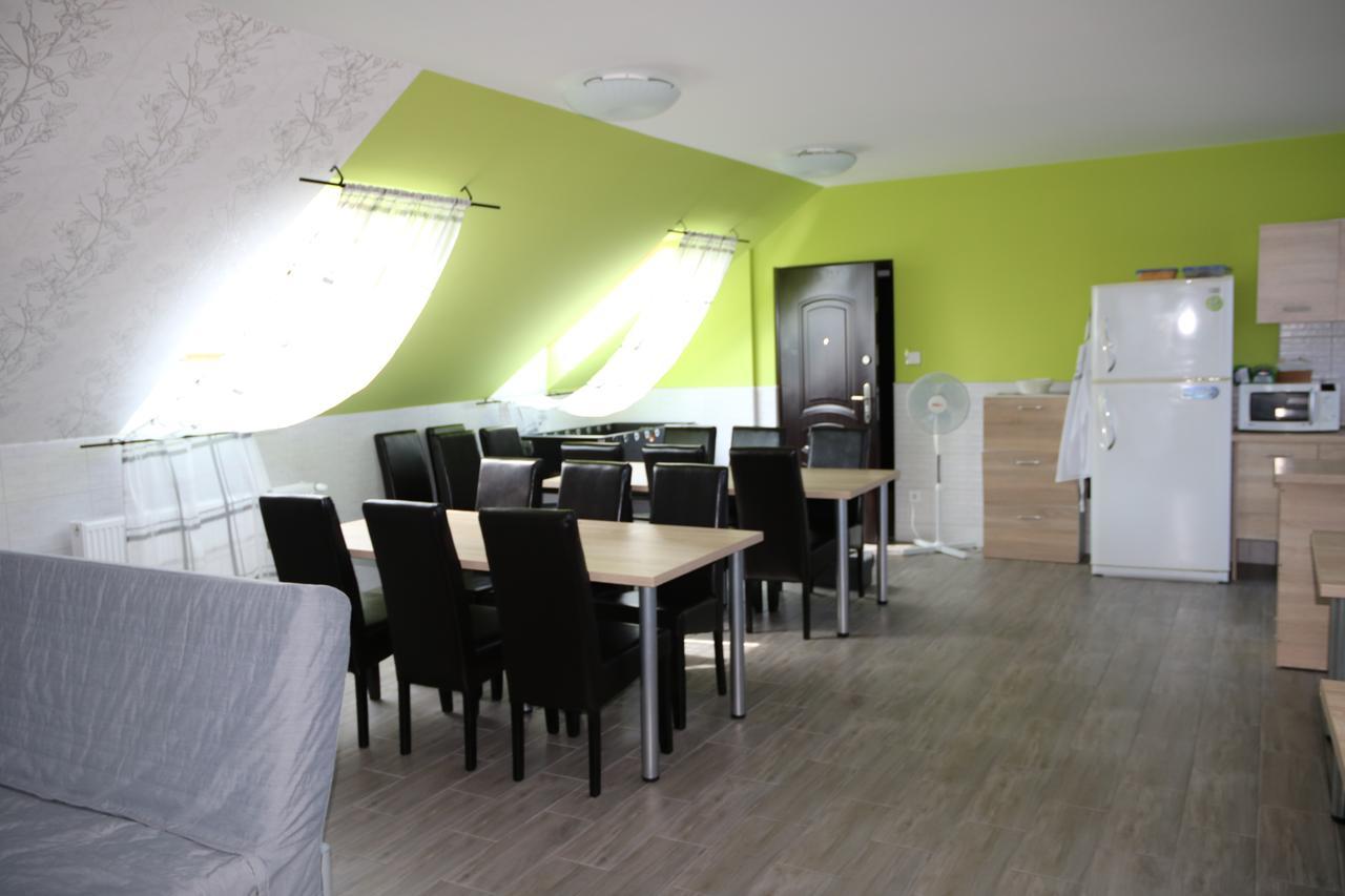 Hortobágyi Kemencés Vendégház Exterior foto